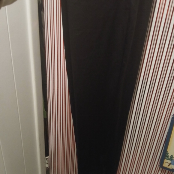 Woman's guess Los Angeles  satin black jumpsuit size 10 - Picture 7 of 16